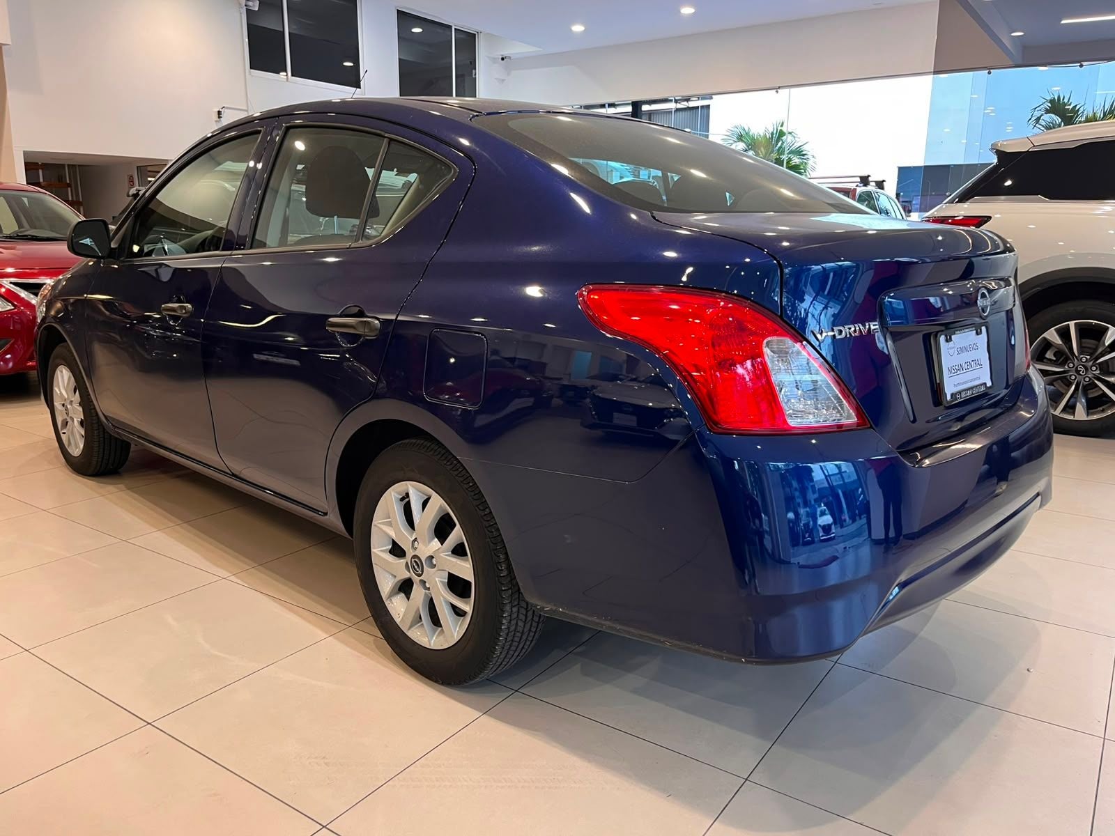 2025 Nissan V-Drive 1.6 A/C Mt