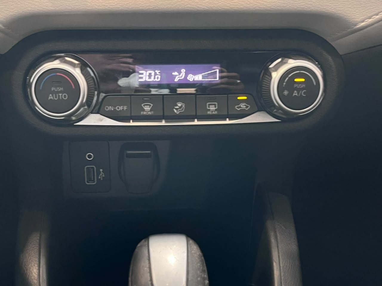 2022 Nissan Versa 1.6 Exclusive At