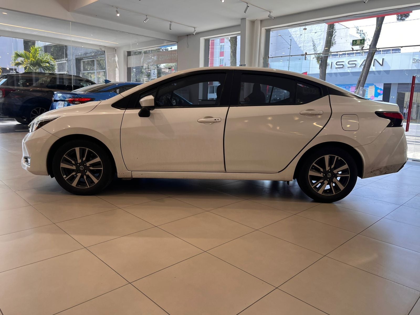 2023 Nissan Versa 1.6 Advance Mt