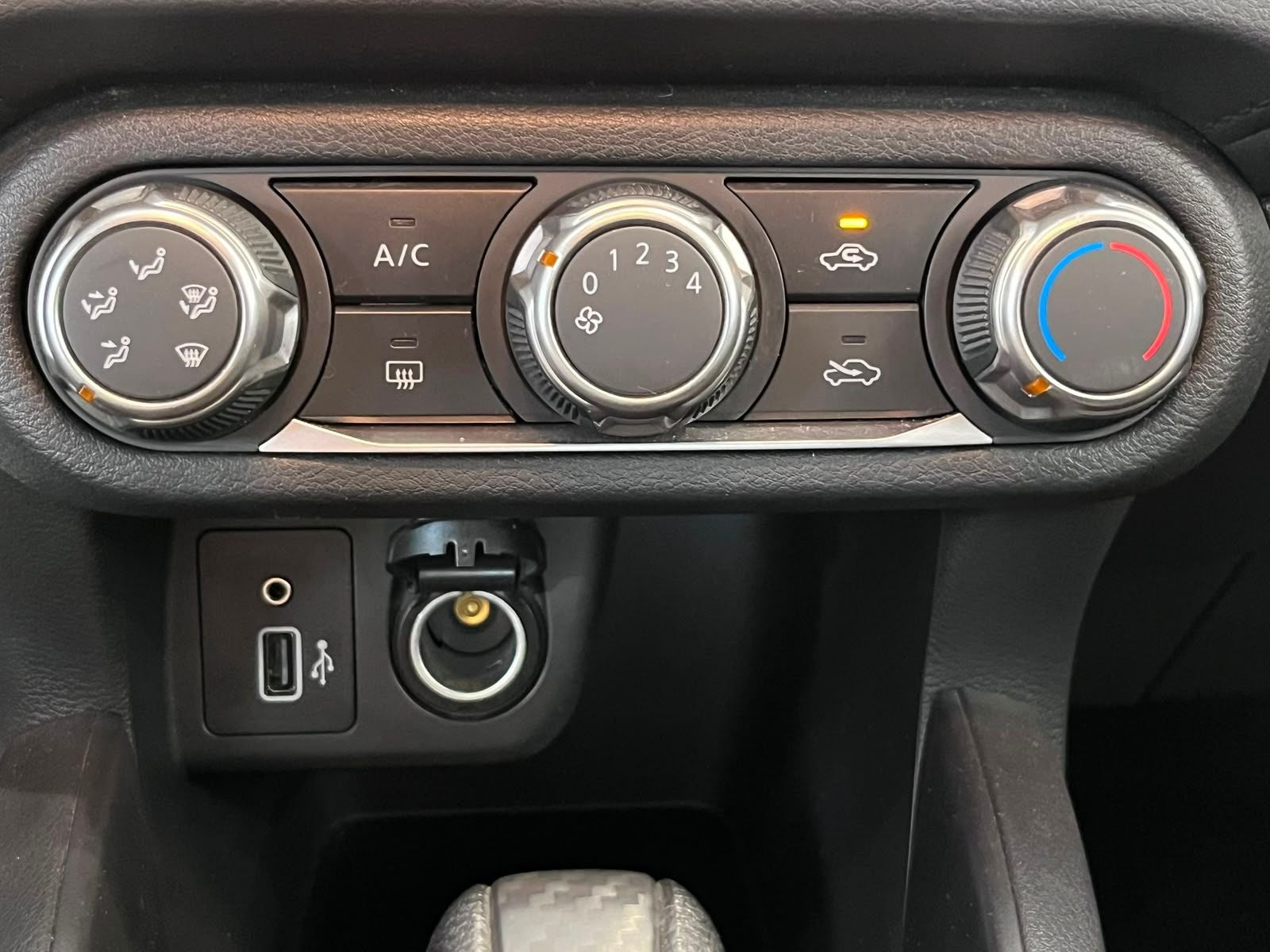2025 Nissan Versa 1.6 Sense At