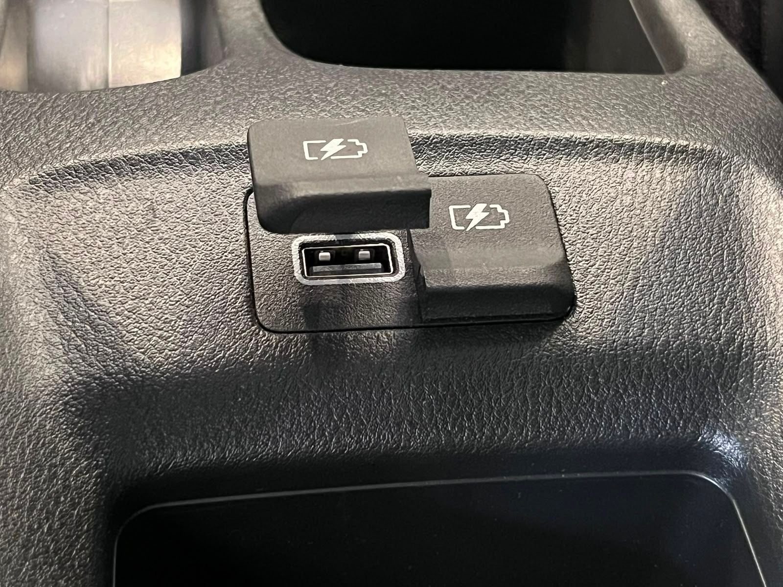 2025 Nissan Versa 1.6 Sense At