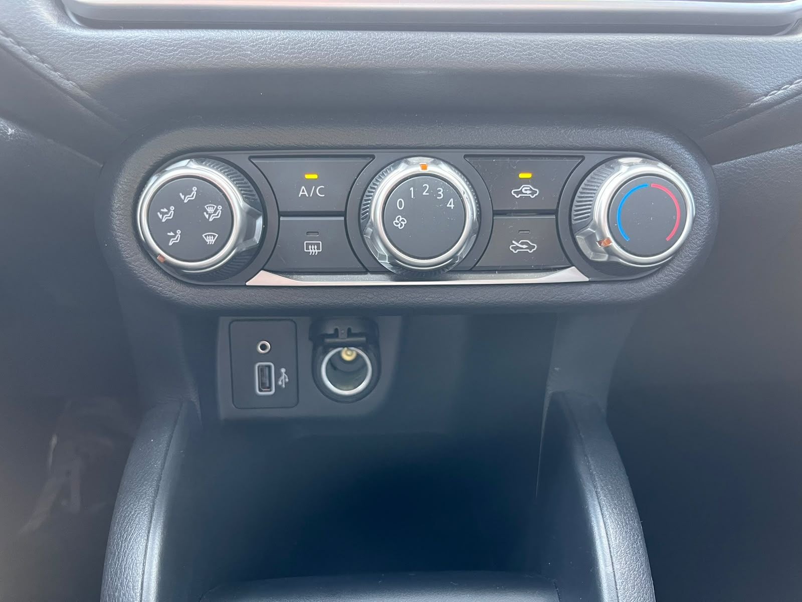 2024 Nissan Versa 1.6 Sense Mt