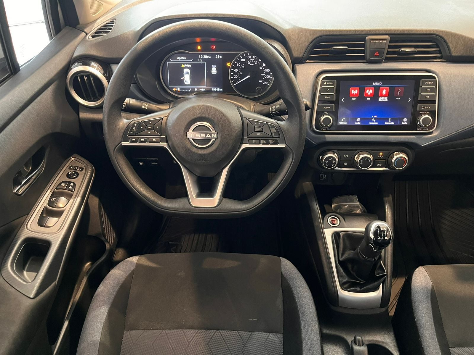 2025 Nissan Versa 1.6 Advance Mt