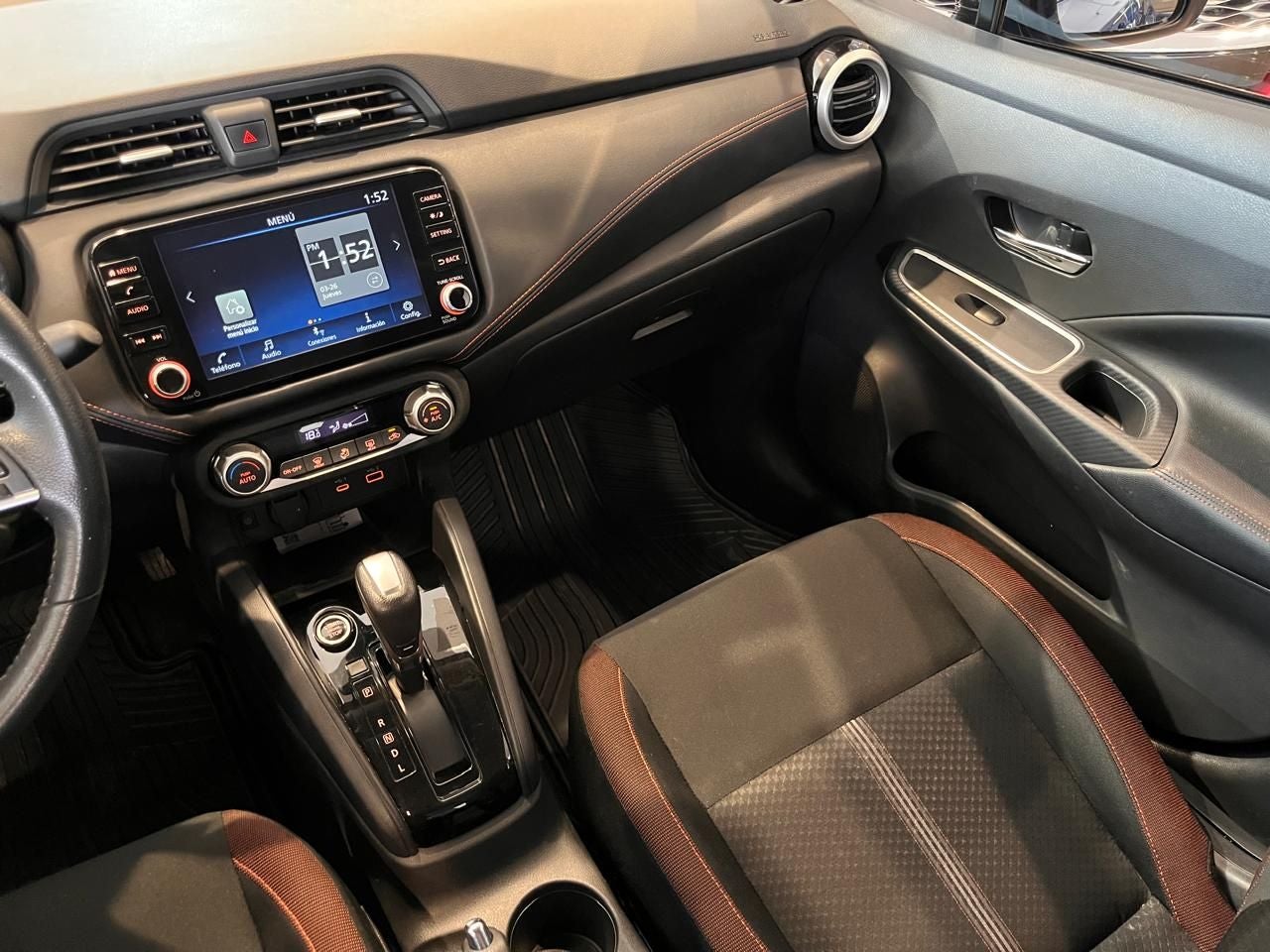 2024 Nissan Versa 1.6 SR At