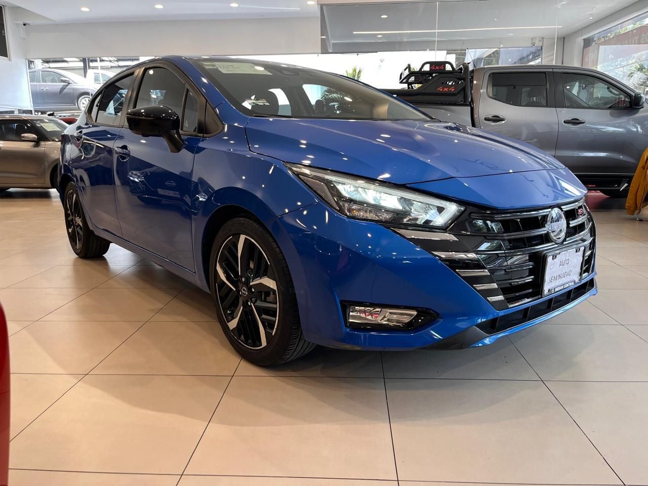 2024 Nissan Versa 1.6 SR At