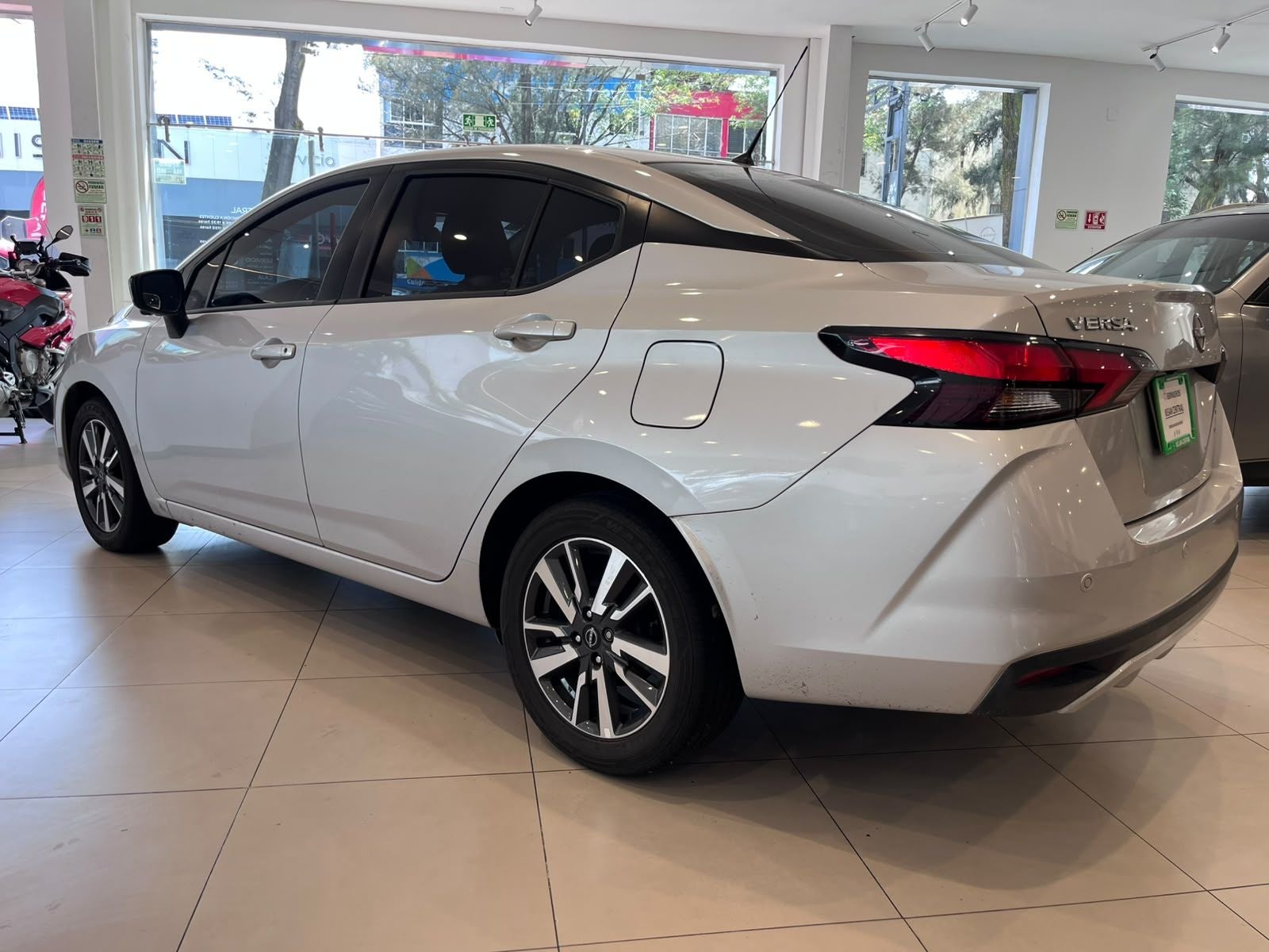 2025 Nissan Versa 1.6 Advance Mt