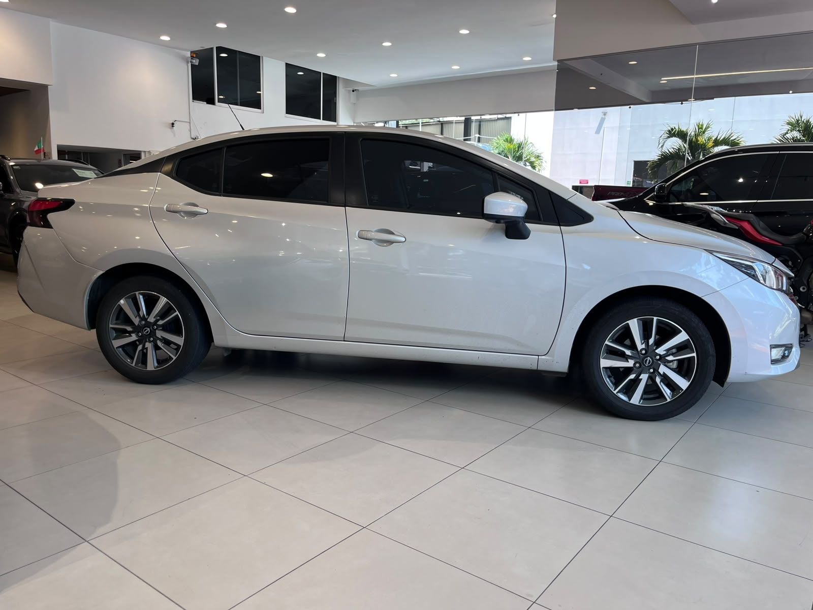 2025 Nissan Versa 1.6 Advance Mt