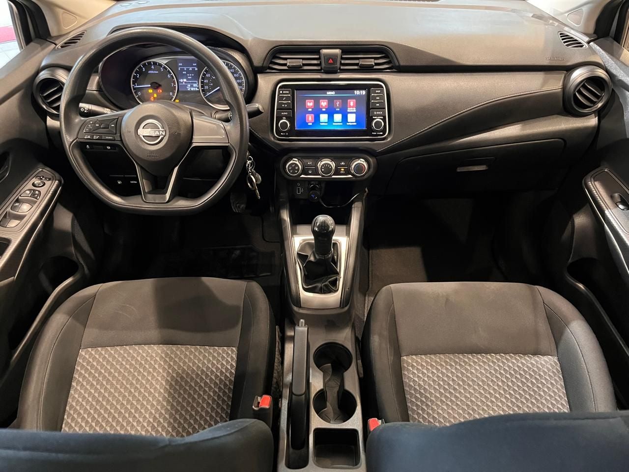 2023 Nissan Versa 1.6 Sense Mt