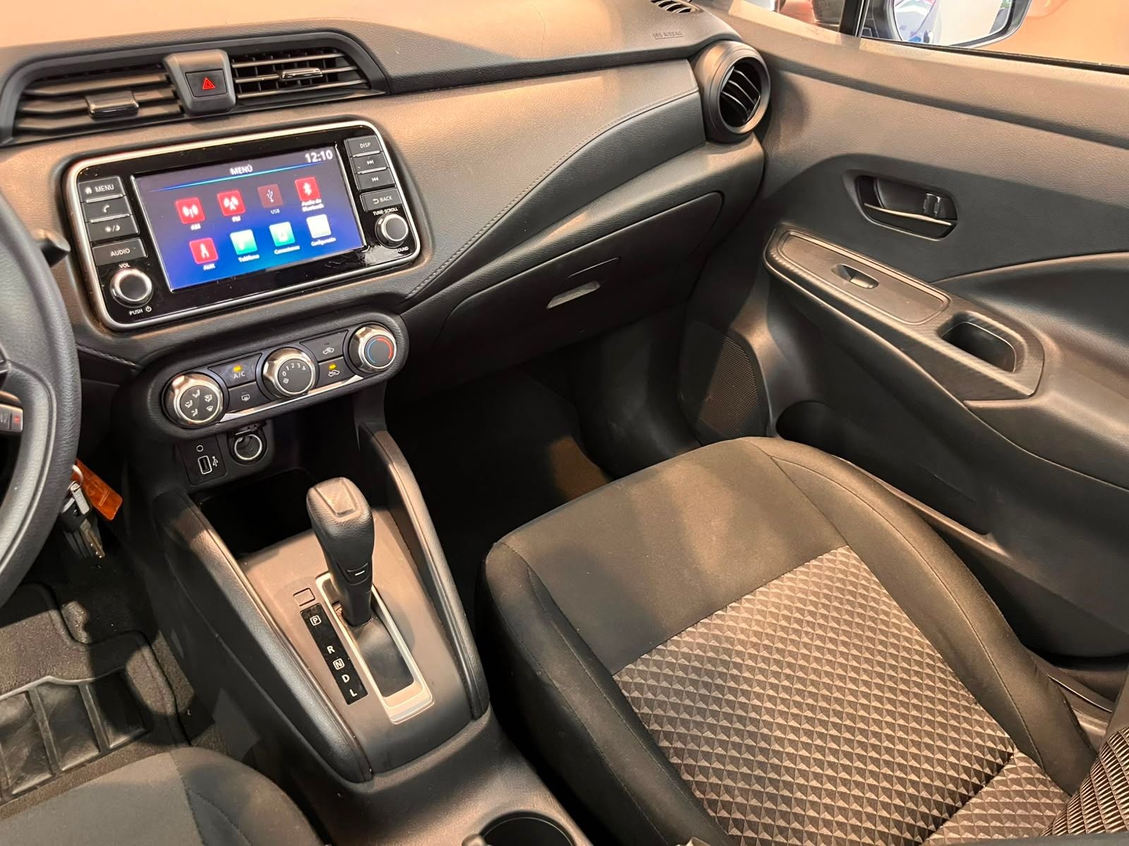 2024 Nissan Versa 1.6 Sense At