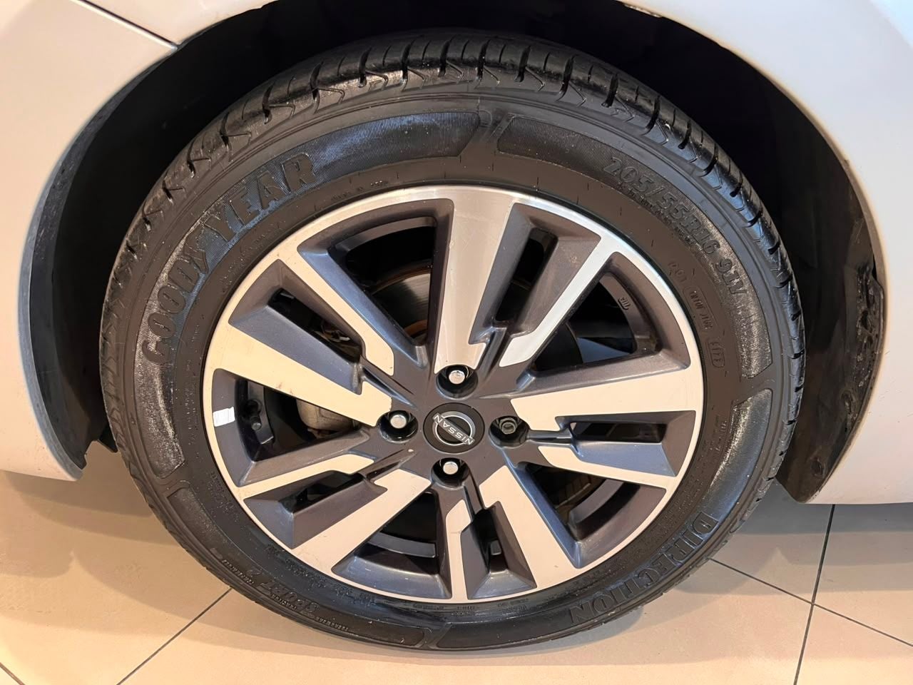 2024 Nissan Versa 1.6 Advance Mt