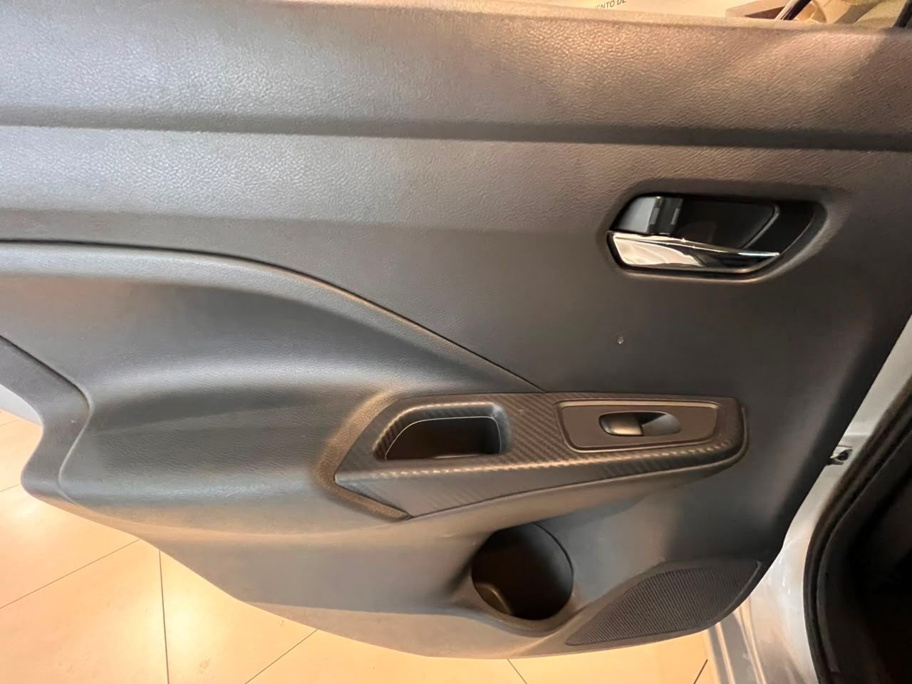 2024 Nissan Versa 1.6 Advance Mt