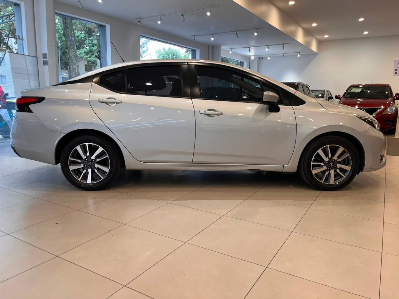 2024 Nissan Versa 1.6 Advance Mt