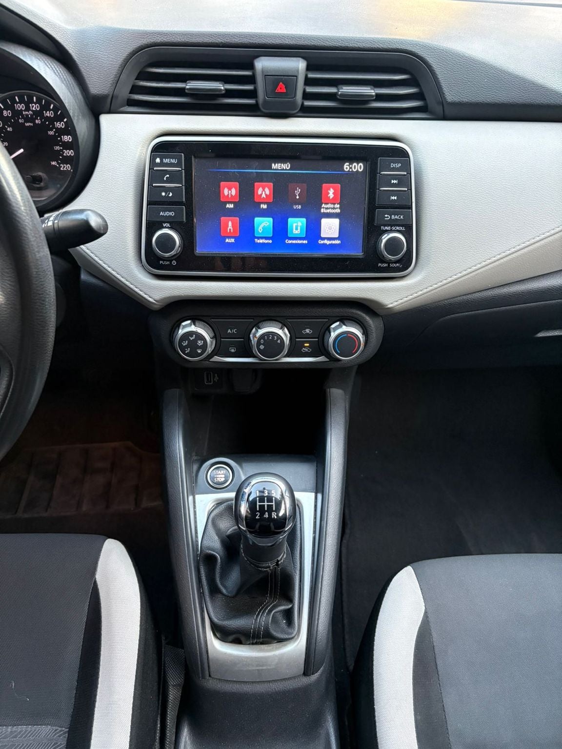 2021 Nissan Versa 1.6 Advance Mt