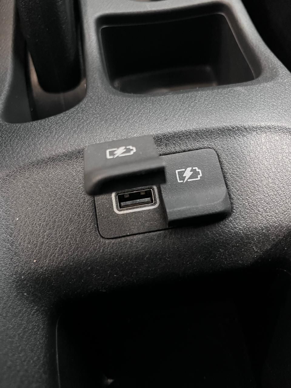 2025 Nissan Versa 1.6 Sense Mt