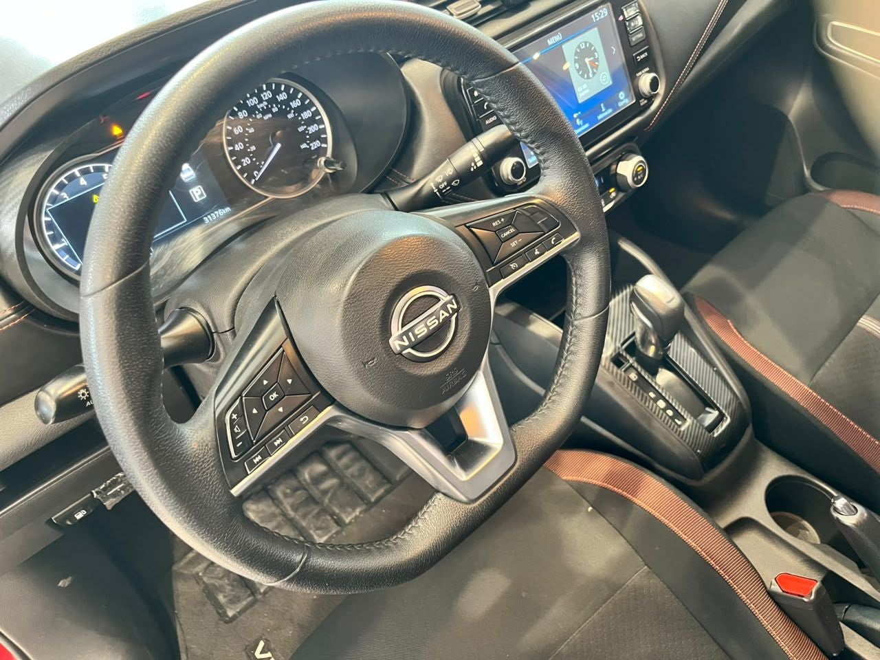 2024 Nissan Versa 1.6 SR At