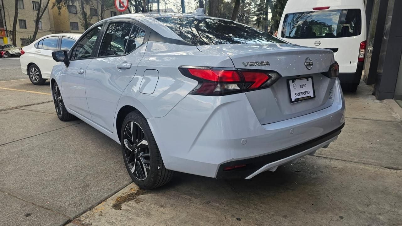 2024 Nissan Versa 1.6 Exclusive At