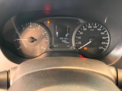 2022 Nissan NP300 2.5 Dh Aa Paq. De Seguridad Mt