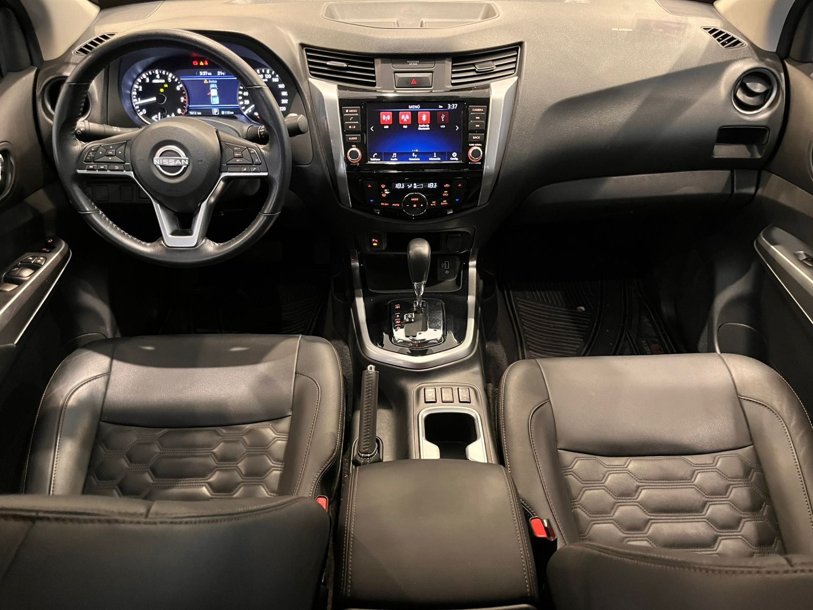 2025 Nissan Frontier 2.5 Doble Cabina LE Platinum At