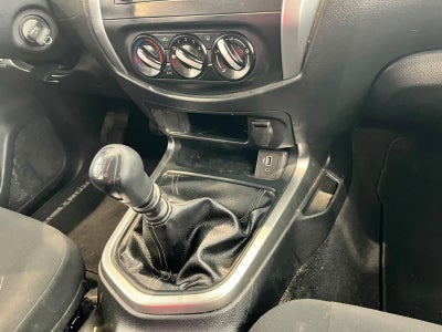 2025 Nissan Frontier 2.5 LE Mt