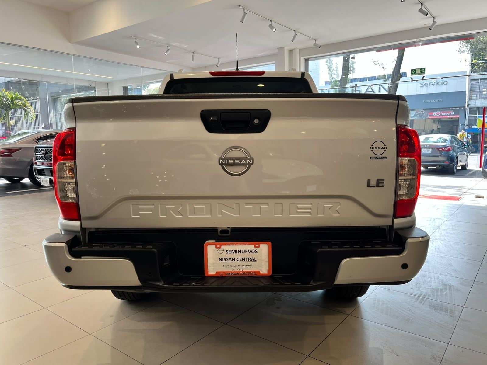 2025 Nissan Frontier 2.5 LE Mt