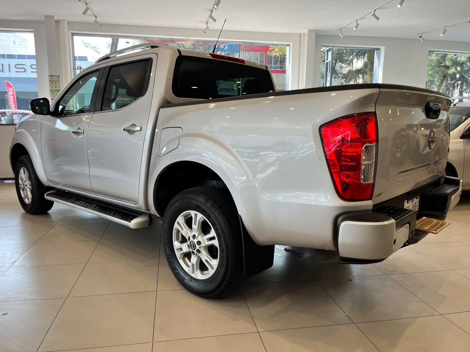 2025 Nissan Frontier 2.5 LE Mt