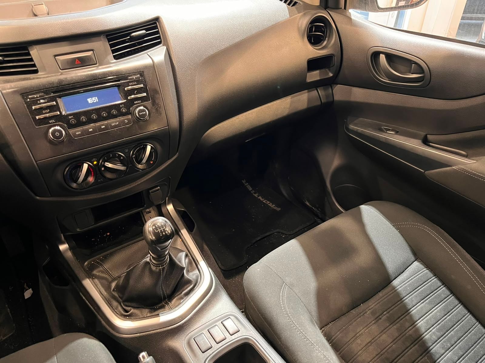 2023 Nissan Frontier 2.5 Xe Mt