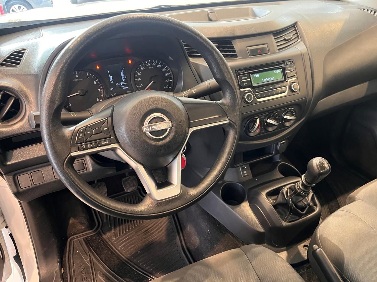 2023 Nissan NP300 2.5 Chasis AC Mt