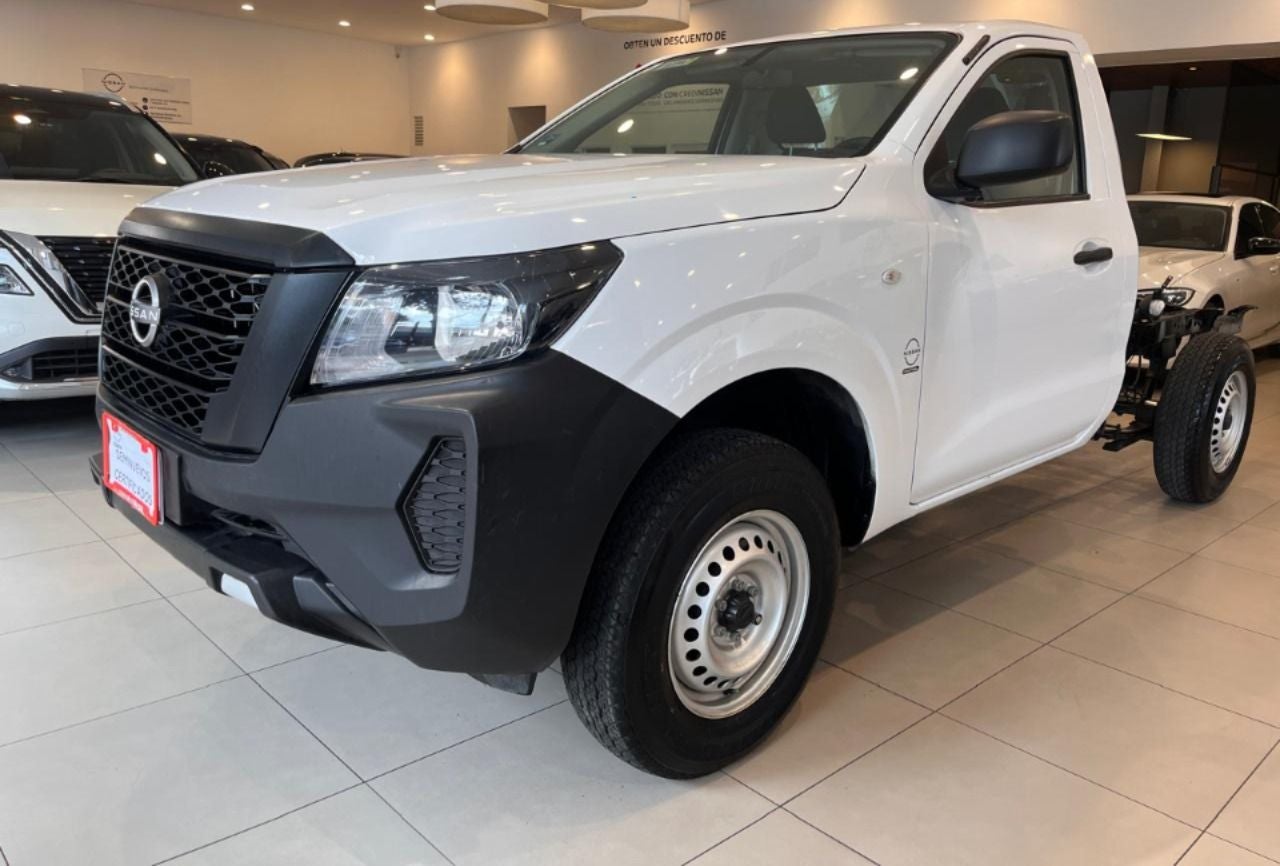 2023 Nissan NP300 2.5 Chasis AC Mt
