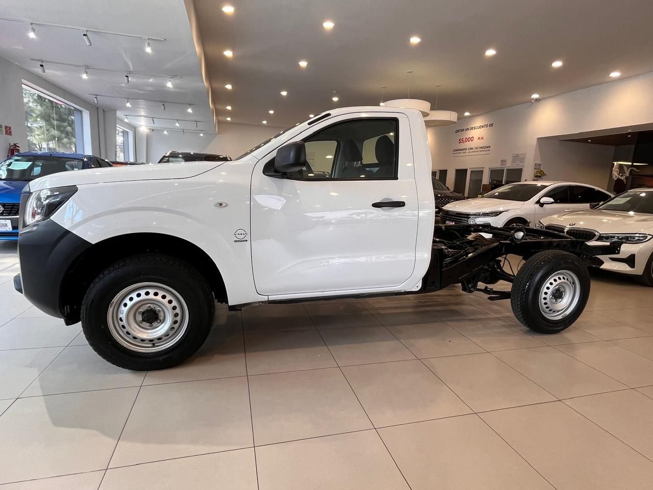 2023 Nissan NP300 2.5 Chasis AC Mt