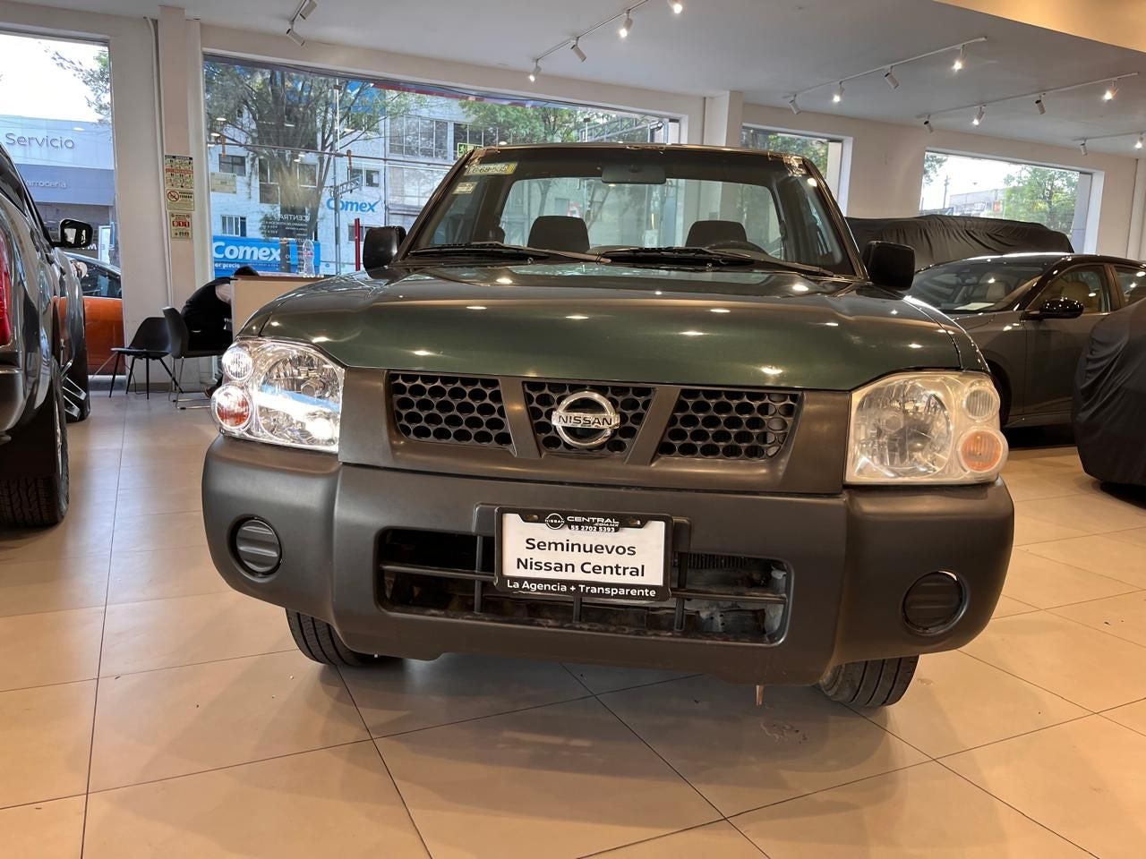 2013 Nissan NP300 2.4 Pick-up Dh Mt
