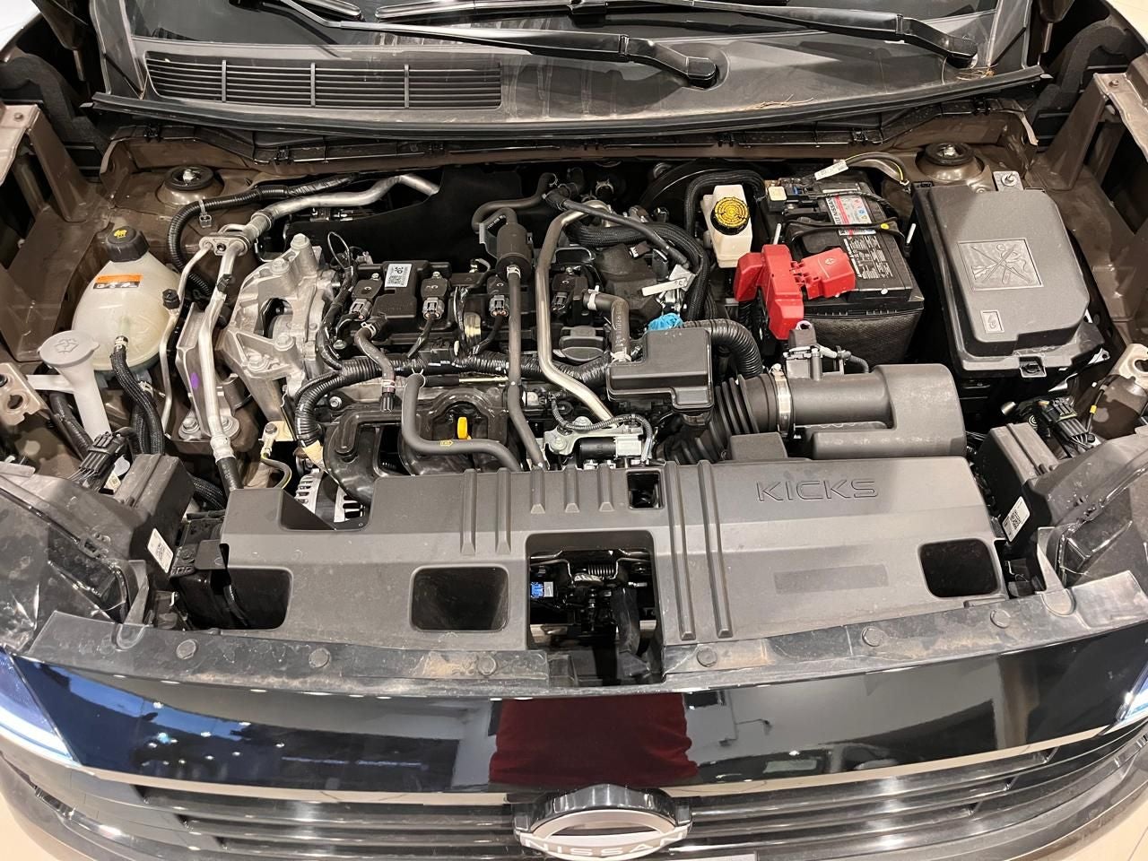 2025 Nissan Kicks 2.0 Exclusive At