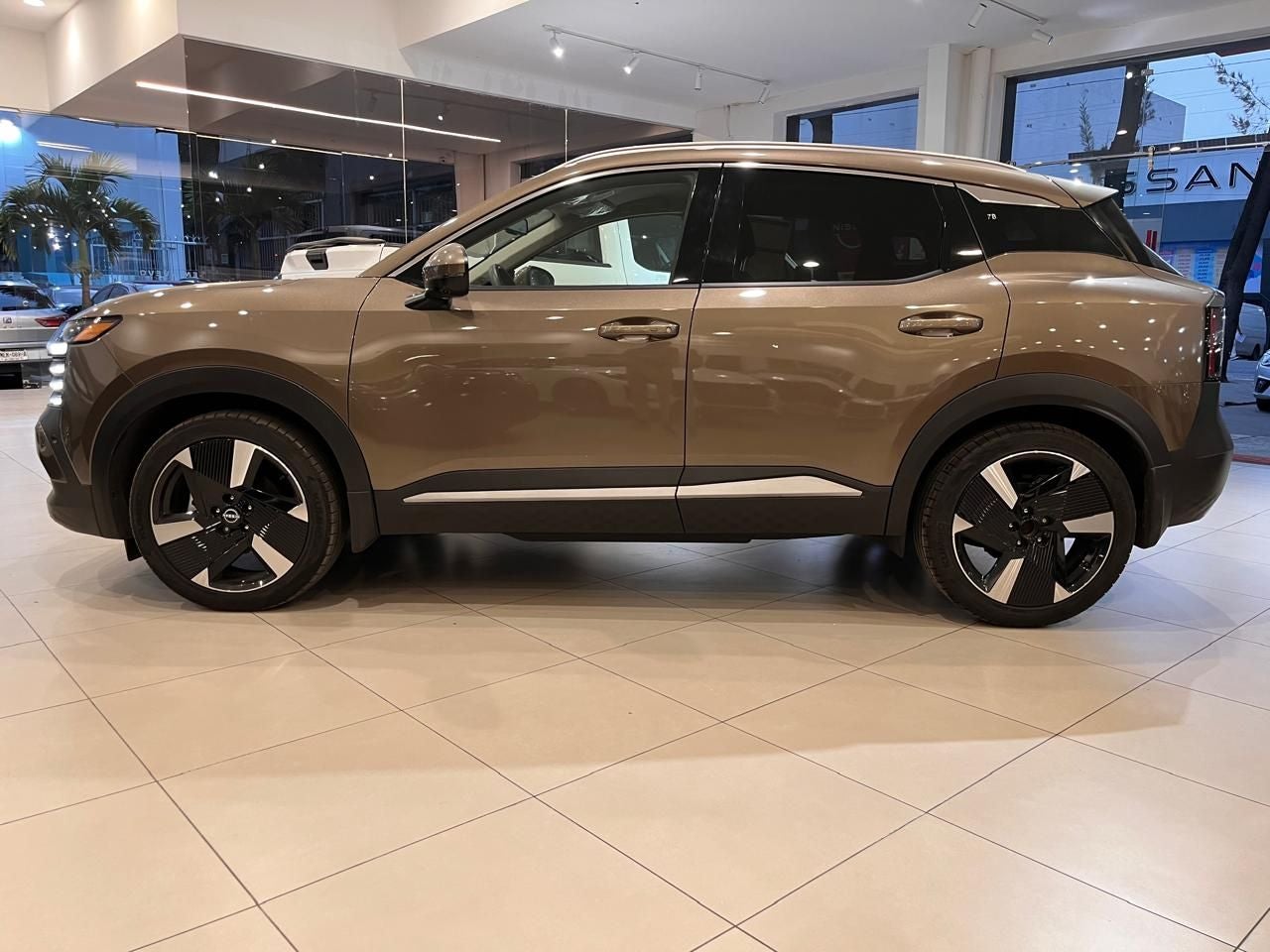 2025 Nissan Kicks 2.0 Exclusive At