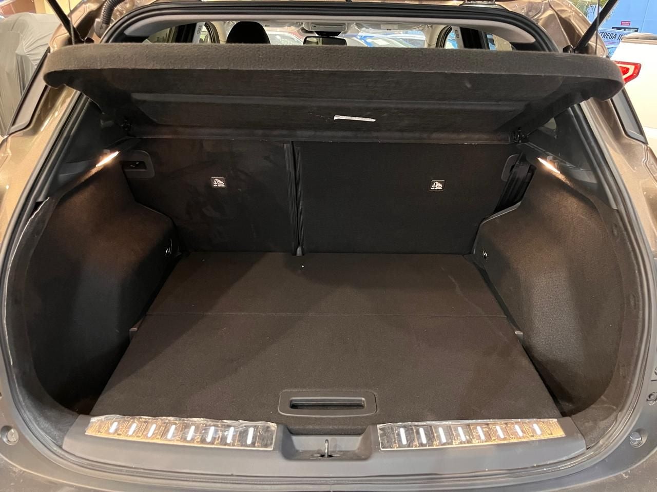 2025 Nissan Kicks 2.0 Exclusive At