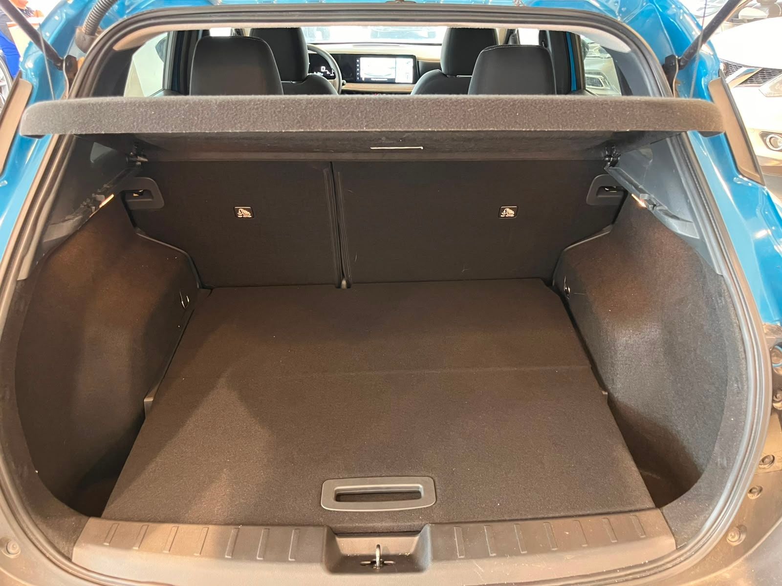 2025 Nissan Kicks 2.0 Advance At