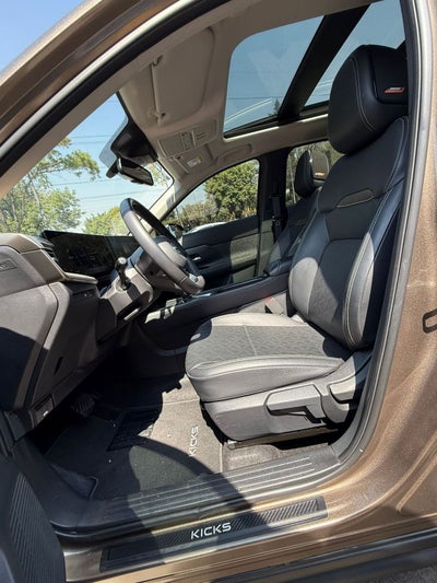 2025 Nissan Kicks 2.0 Platinum At