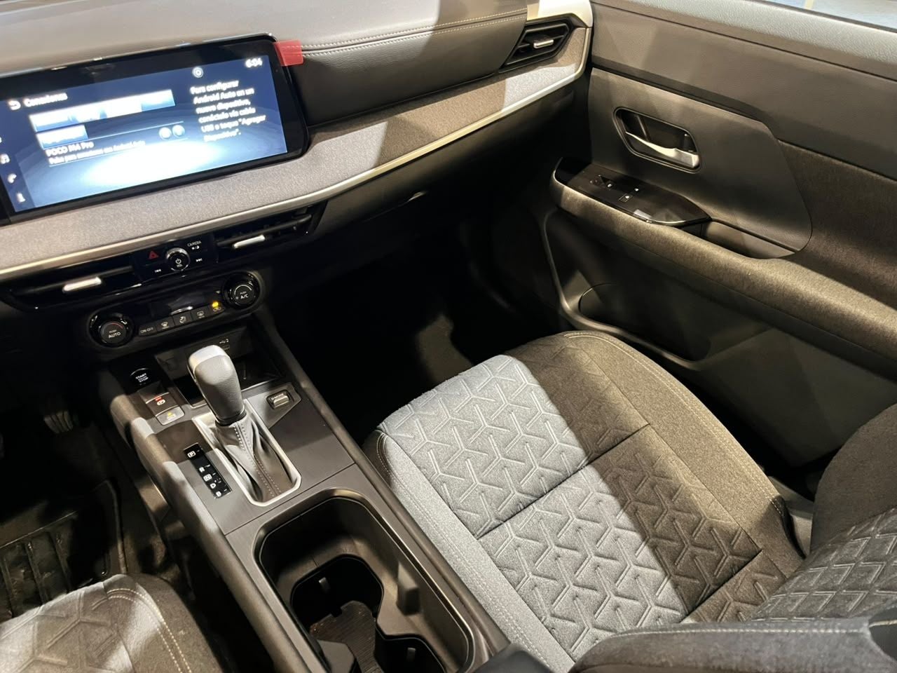 2025 Nissan Kicks 2.0 Advance At