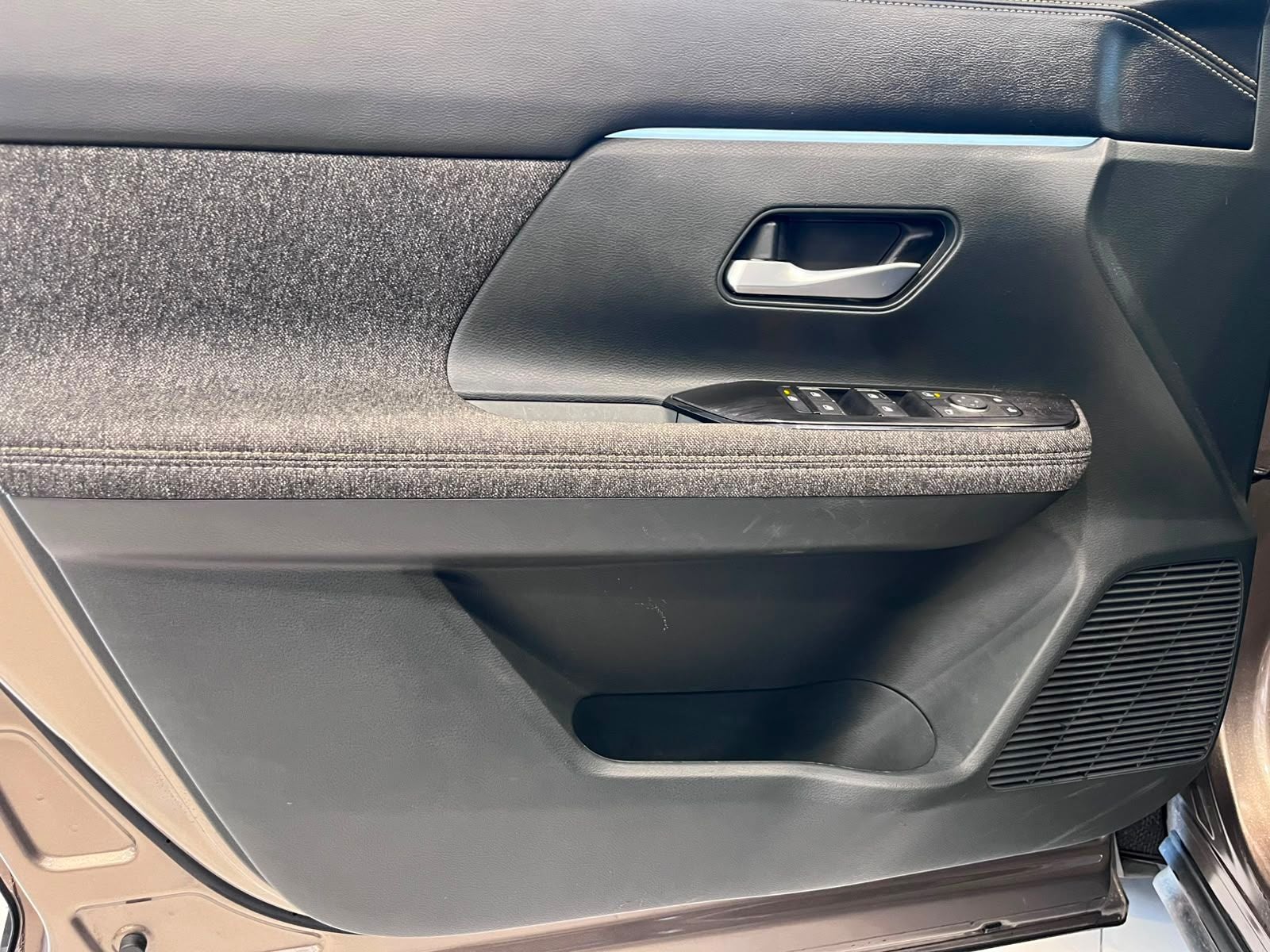 2025 Nissan Kicks 2.0 Exclusive At
