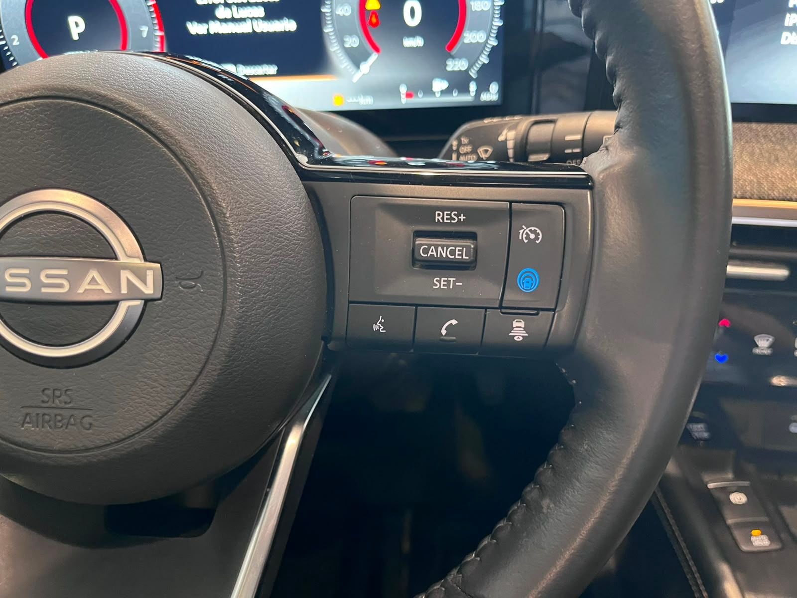 2025 Nissan Kicks 2.0 Exclusive At