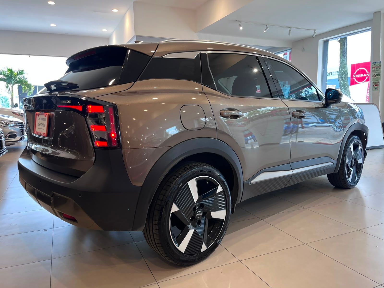 2025 Nissan Kicks 2.0 Exclusive At