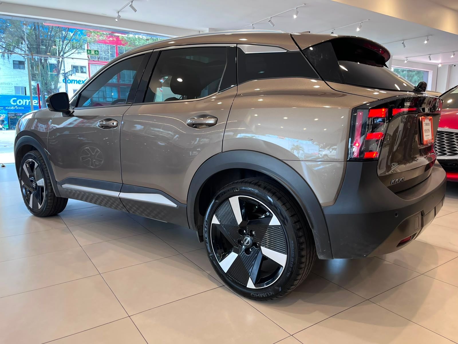 2025 Nissan Kicks 2.0 Exclusive At
