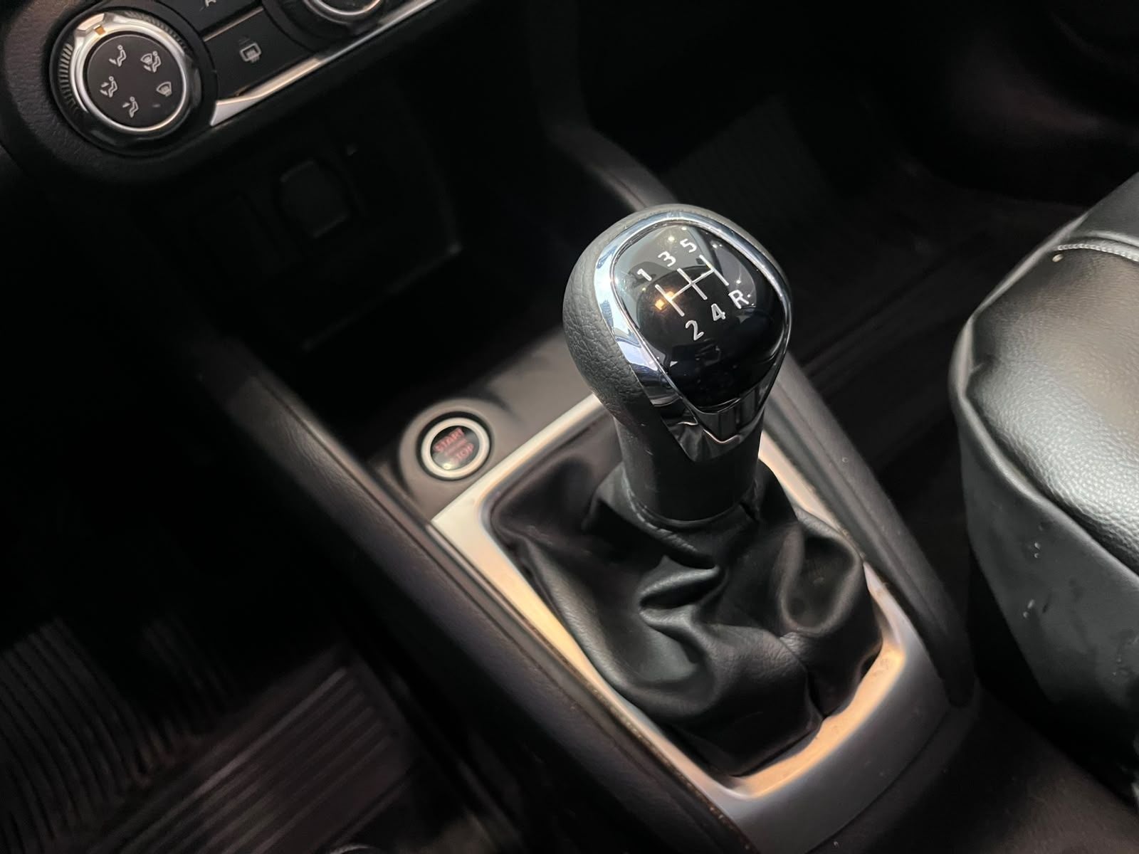2024 Nissan Kicks 1.6 Advance Mt