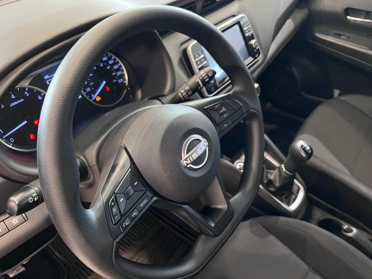 2025 Nissan Kicks 1.6 Play Advance Mt