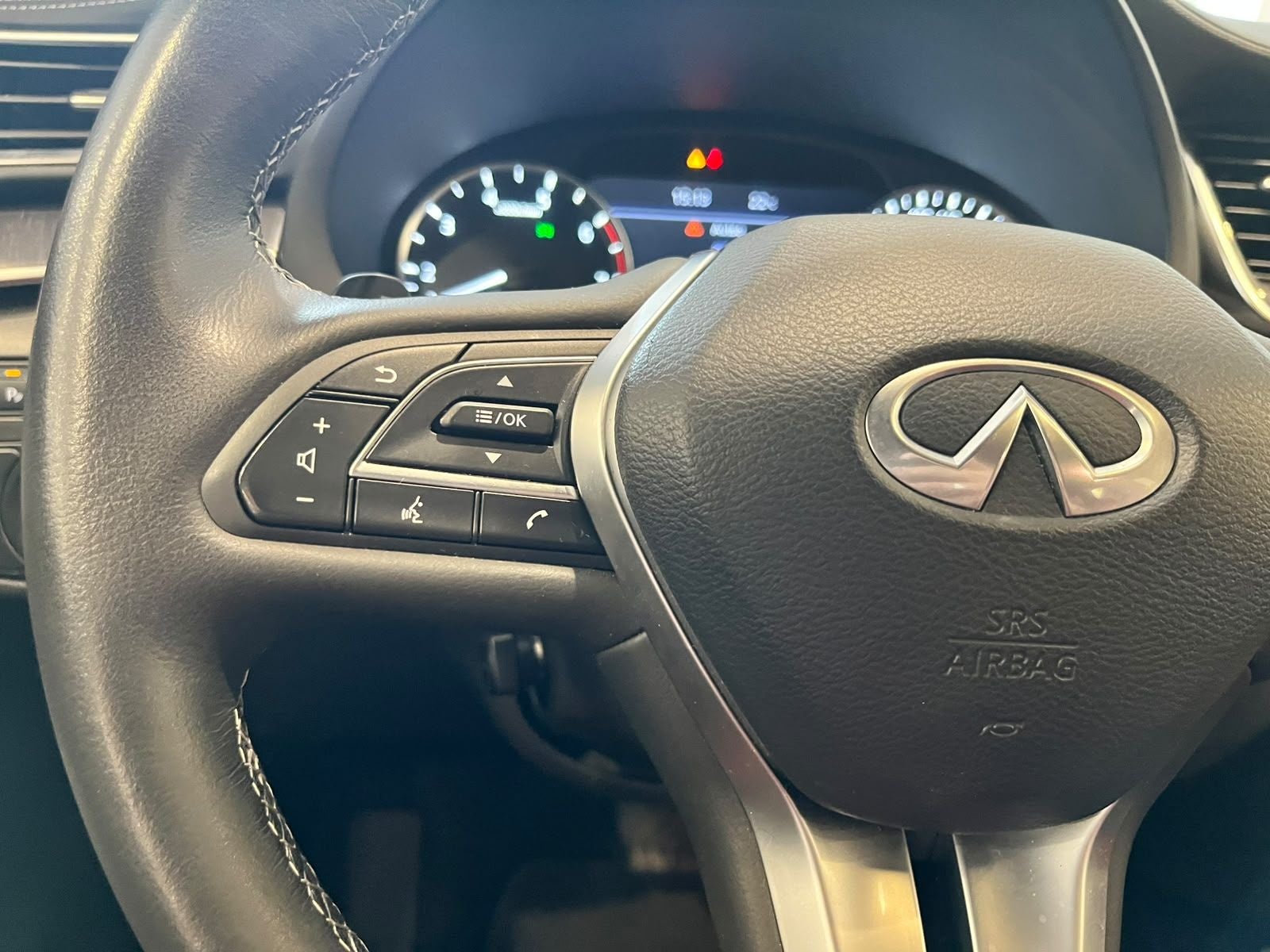 2025 INFINITI QX55 2.0 Sensory At