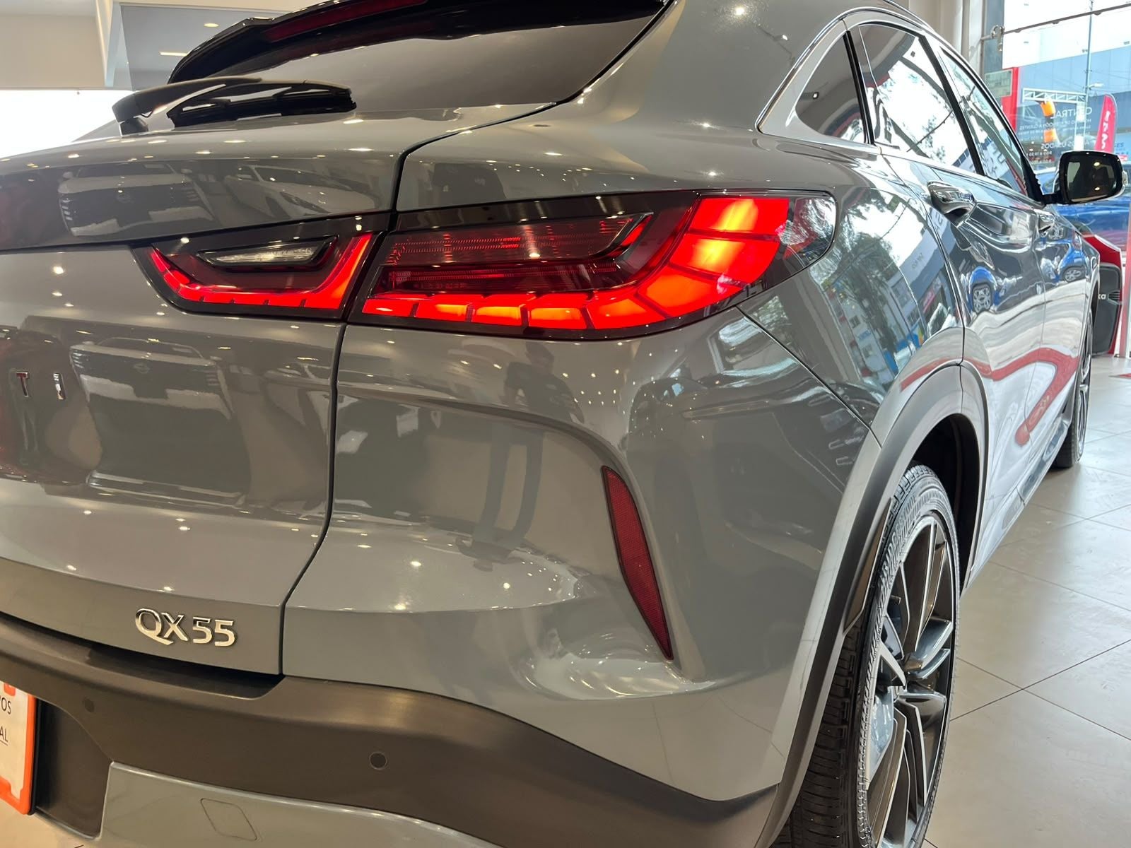 2025 INFINITI QX55 2.0 Sensory At