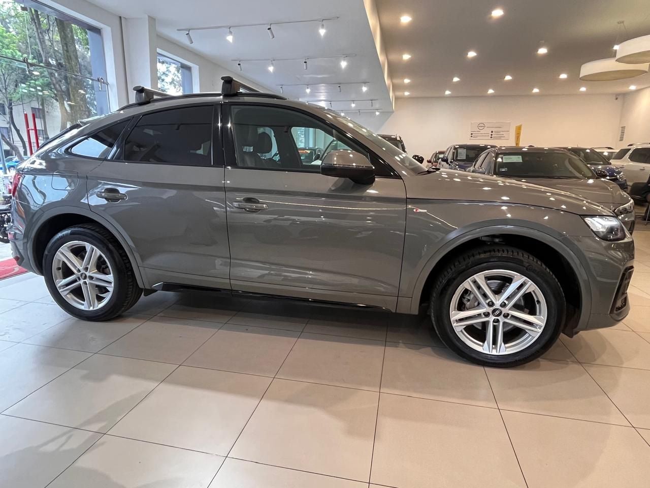 2024 Audi Q5 2.0 Sportback S line Quattro At