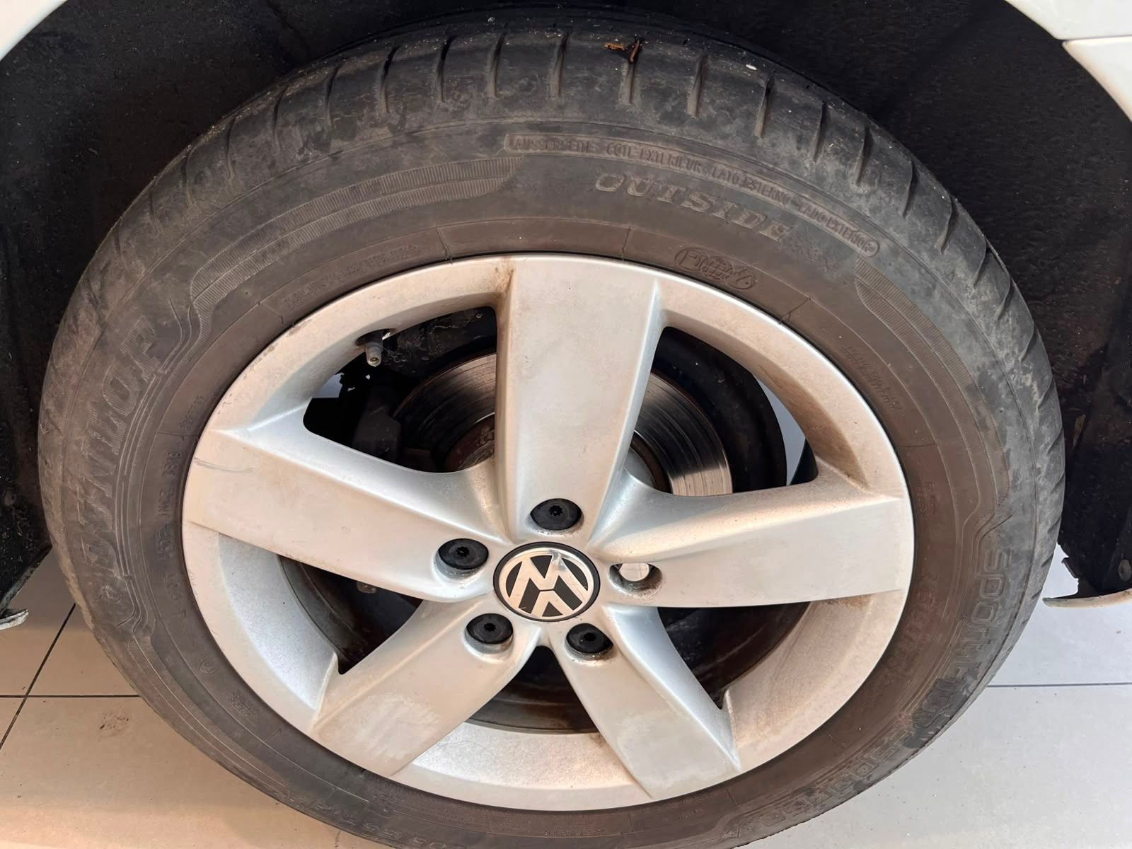 2017 Volkswagen Jetta 2.0 Tiptronic At