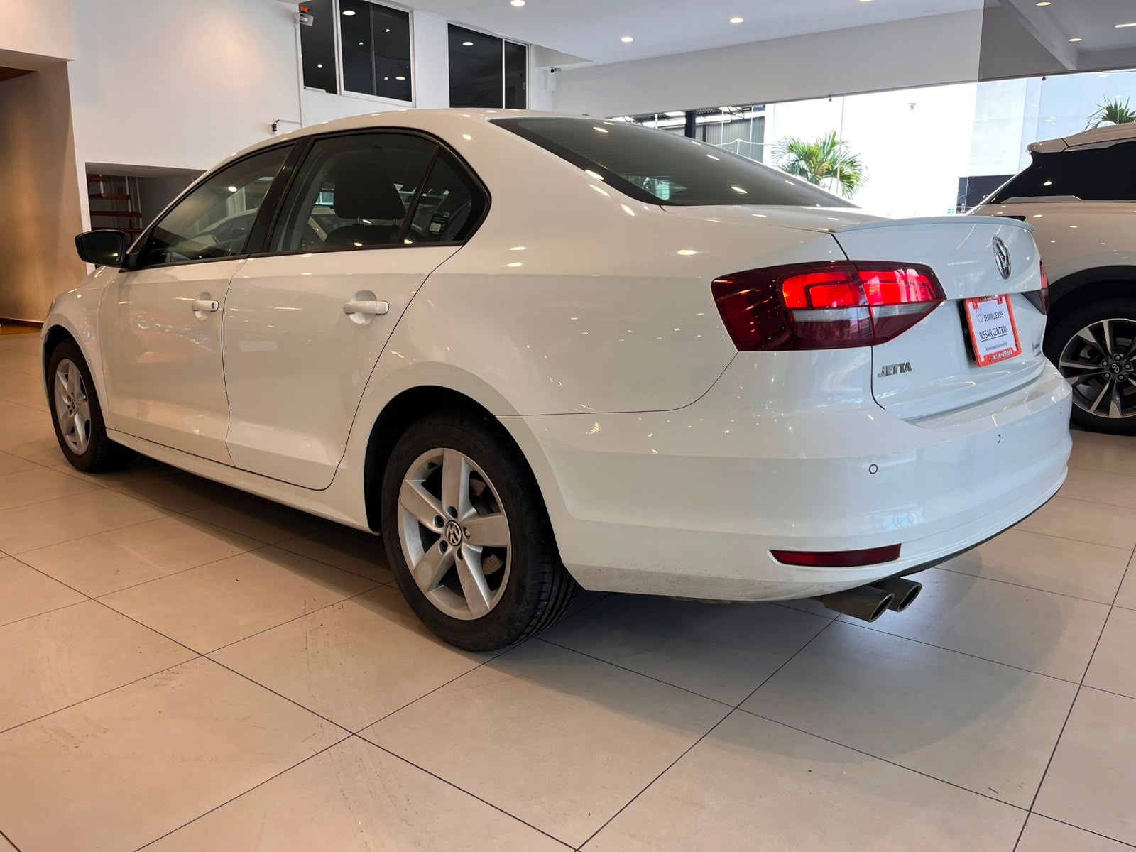 2017 Volkswagen Jetta 2.0 Tiptronic At