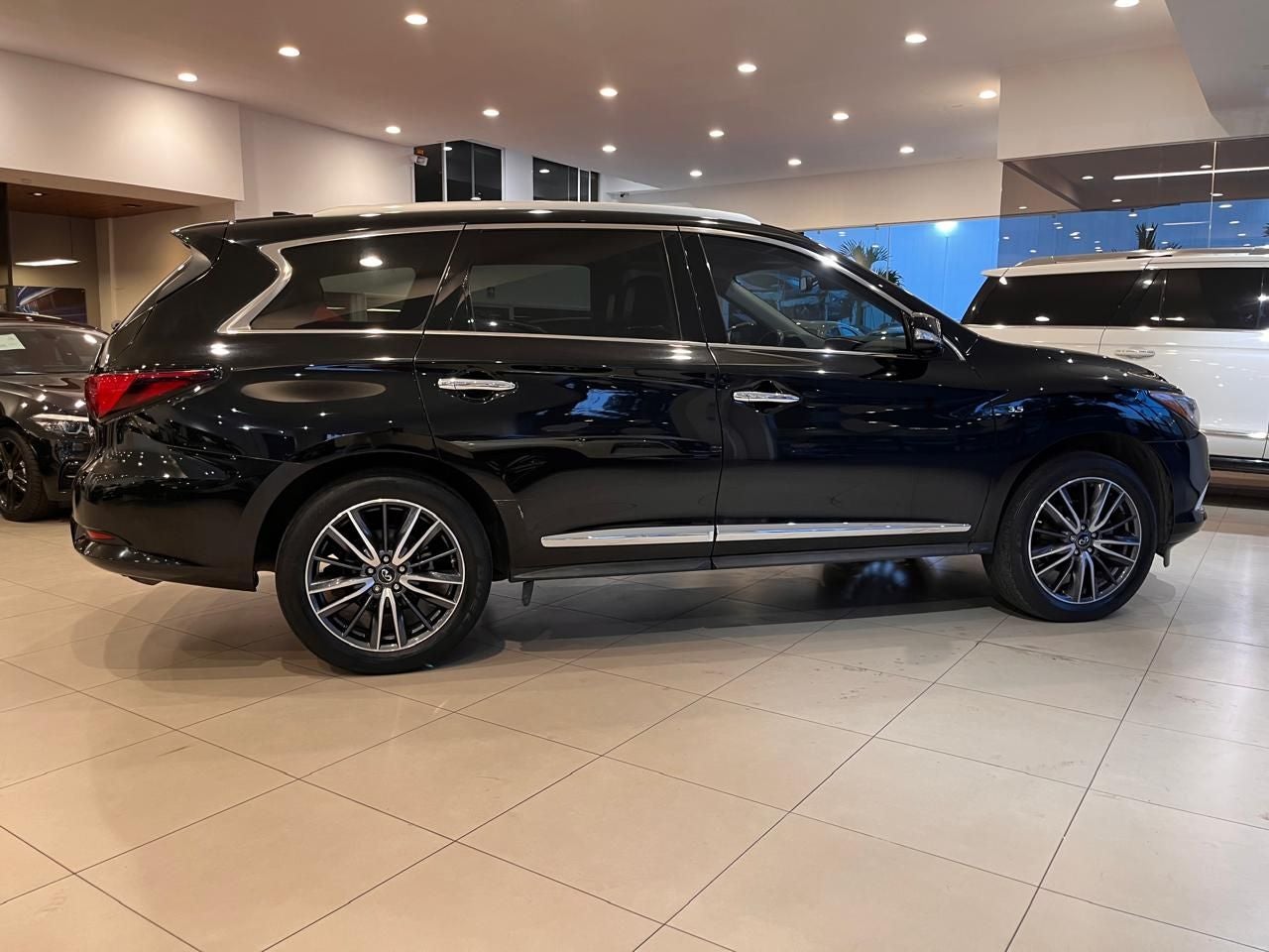 2017 INFINITI QX60 3.5 Luxury Cvt