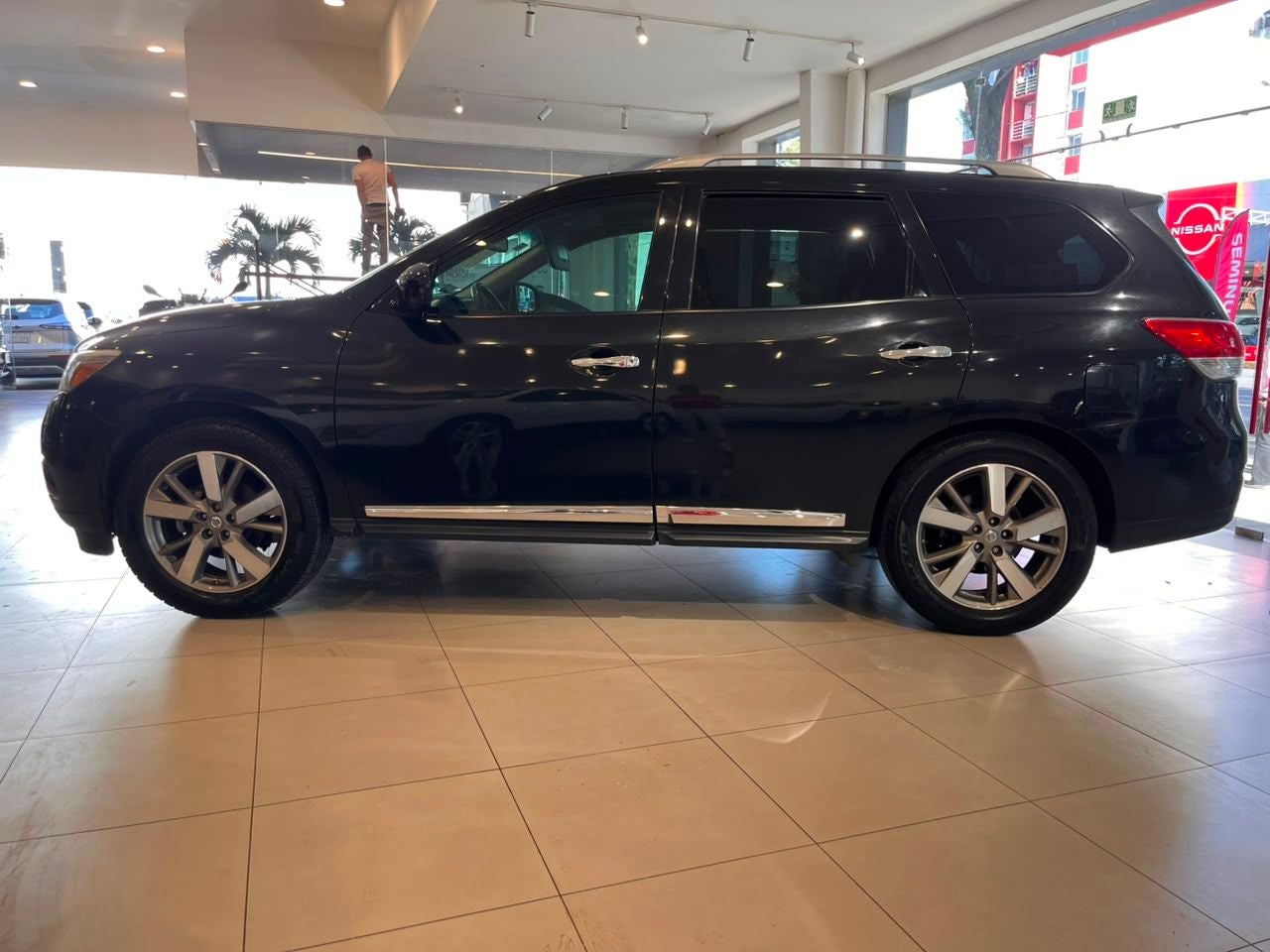 2015 Nissan Pathfinder 3.5 Exclusive 4x4 At