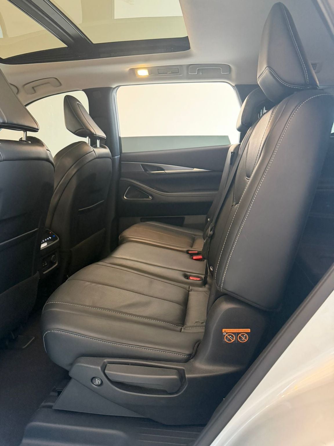 2023 INFINITI QX60 3.5 Luxe Awd At